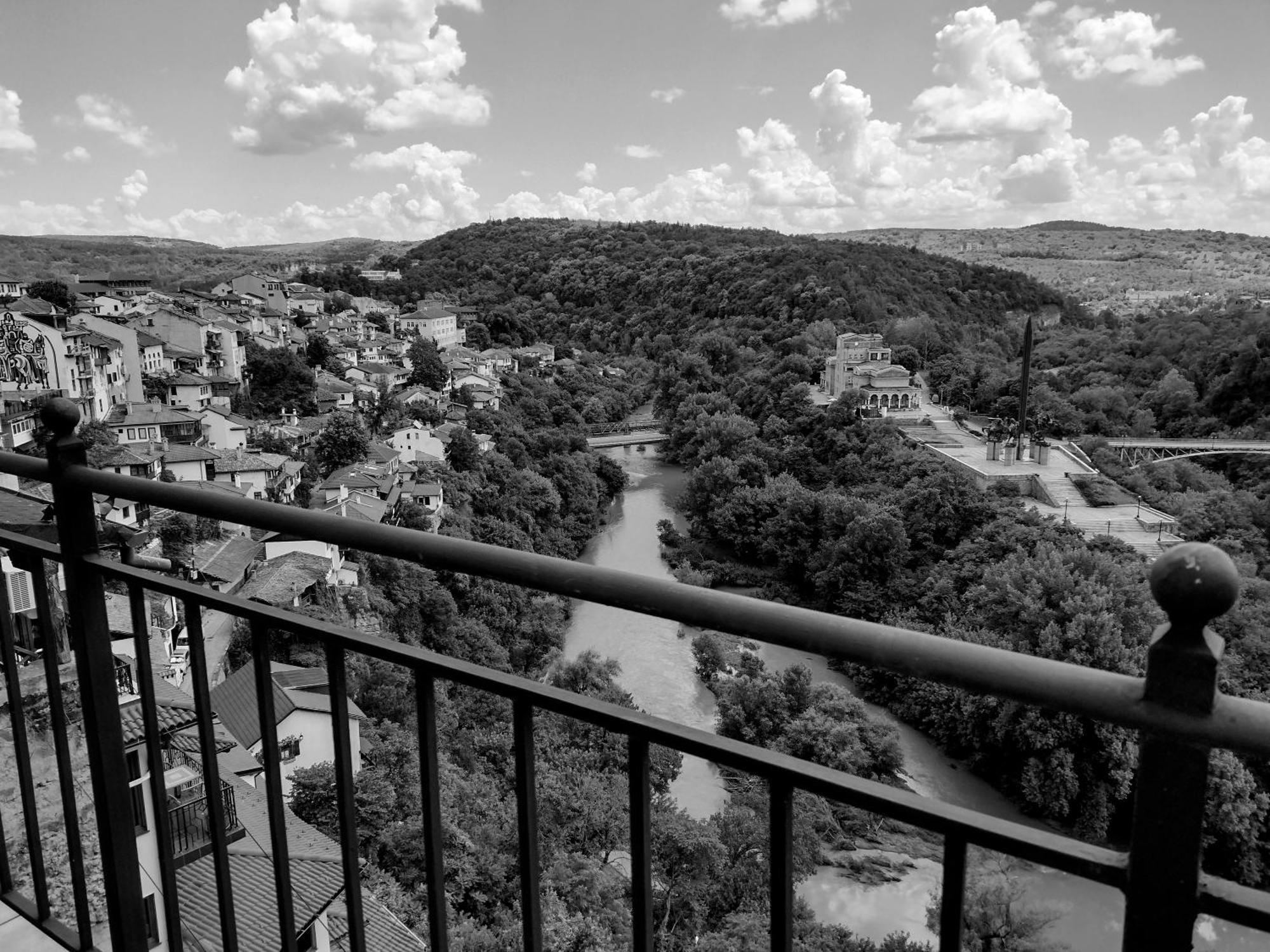 Ferienwohnung Art Studio Turnovo Weliko Tarnowo Exterior foto